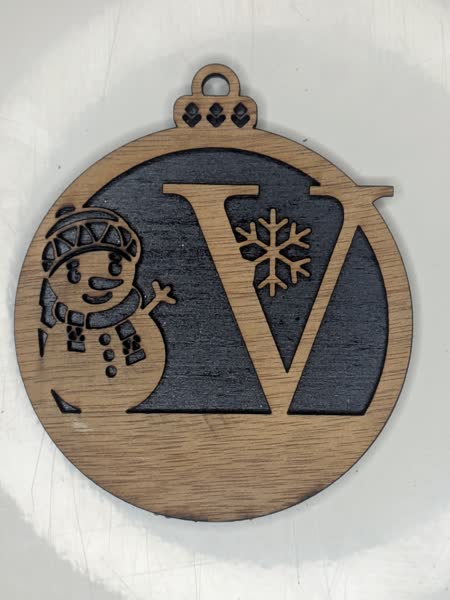 V Bauble Custom Engraved - Image 2